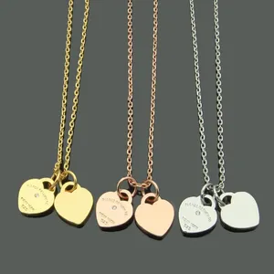 Designer Luxury Double Heart Necklace Pendant Wholesale Christmas Gift Stainless Steel Women's Hollow Letter Tag Love Peach Heart Jewelry In Gold Rose Gold Silber