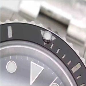 Orologi di design Rolx Orologio da uomo di alta qualità in acciaio inossidabile da 41 mm Servizio di impermeabilizzazione disponibile 114060 orologi da polso regolabili in zaffiro X