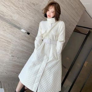 Women's Trench Coats Design Sense Diamond Belt Waist Slimming Long Warm Cotton Jacket Western Style Autumn Winter 2023 Fashion Trend