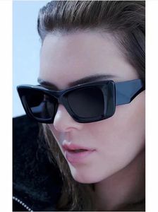 Güneş Gözlüğü Marka Tasarımcı Güneş Gözlüğü Kadın Moda Erkek Spor Güneş Gözlüğü Yuvarlak Güneş Gözlüğü Retro Güneş Gözlüğü Lüks Kedi Gözleri Cam En Kalite Sunnies Hediye