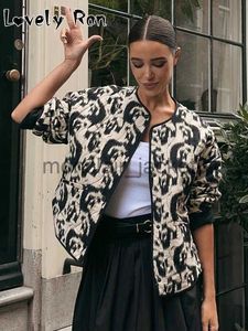 Women's Printed Quilted Jacket: Long Sleeve Cotton Coat with Single-Breasted Front