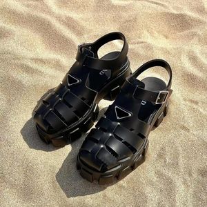 Slipper designer skum kvinna sko gummi sandal lyxig flatform inomhus och man glida utomhus klassisk casual strand manlig sommar med dammväska