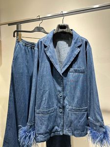 Женские куртки 2023, осенний модный комплект, пиджак и брюки, джинсовая верхняя одежда с перьями для женщин