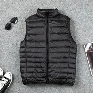 Herren down Parkas Winter Männer Entenweste ultraleichte ärbliche Pufferjacke Ultra dünner warmes, leichtes Weste 230925