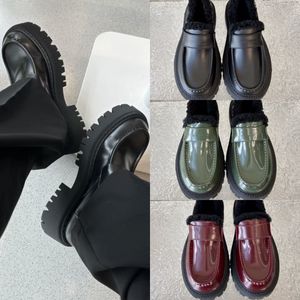 Balencig Chunky Fur Patent Balencaiiga Balenicass Shearling Tractor Loafer Derby Shoes Black Green Wine Red Real Leather Loafers 5cm厚さボトムスニーカーブラシ