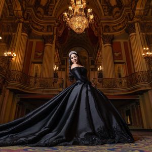 New Black Quinceanera Dress 2023 Long Train Sweet 16 Yeals Satin Appliques Sequined Birthday Party Gowns Vestido De 15 Anos