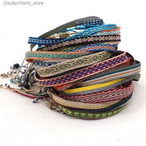 Charm Armband Go2Boho Woven Autumn Winter Mönster Stylish Gift Cool Multicolor Handmade Armband Bohimian Bangle Unisex Partihandel Justerbar Q230925