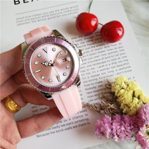 남자 40mm 고무 팔찌 시계 116660 Quartz 비즈니스 캐주얼 바다 남성 양질의 최고 LLS288D와 함께 시계