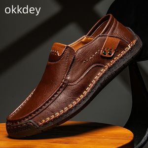 Sukienka buty skórzane sneakers sukienki buty do mody na platformę modową skórzane swobodne mieszkanie na zewnątrz buty wielkie rozmiar wiosną latem 230925