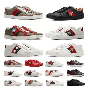 Walking Luxury Designer Shoes Mens Womens Italy Bee Ace Casual Shoe White Flats Leather Zapato Green Red Stripe Embroidered Couples Trainers Sneakers