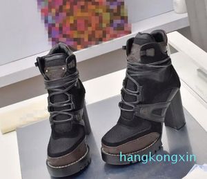 Classic Women's High Heel Fashion Sexy Catwalk Leather Short Boots Autumn and Winter Bare Boots