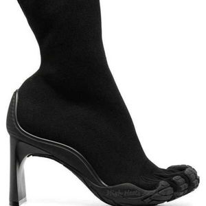 Новые женские сапоги с пятью пальцами, кожаные ботинки без застежки с разделенным носком, черные, розовые, белые, роскошные дизайнерские туфли на подиуме 221201 230925