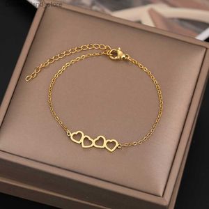 Charm Bracelets Stainless Steel Bracelets Classic Sweet Hollow Heart Fashion Chain Charm Bracelet For Women Jewelry Party Friends Best Gifts Q230925