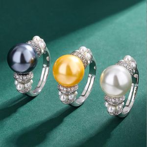 New white pearl ring European and American fashion design sense pearl ring