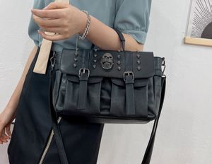 New Gothic Punk k Aesthetic Crossbody Bags for Women Vintage Fashion Rivet Skull Shoulder Bags Japanese Casual Streetwear Handbags