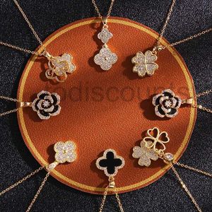 Pendant Necklaces Four-leafed Clover Luxury Necklace Designers Women Steel Gold-plated Never Fade Notsrcf