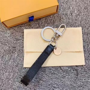 Whole Designers Luxury Key Buckle lovers Car Keychain Handmade Designer Leather Keychains Men Women Bags Pendant Accessories186a