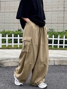 女性用パンツカプリスhouzhou harajuku streetwear khaki cargo pants women officizeポケットヒップホップ女性韓国のファッション230925のための黒いワイドレッグズボン