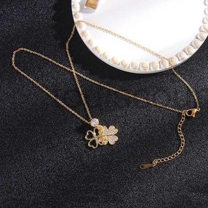 Pendant Necklaces Four-leafed Clover Luxury Necklace Designers Women Steel Gold-plated Never Fade Not 1qo41