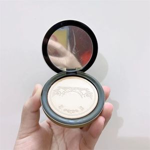 Body Bloster Wysoka jakość rozświetlacza paleta skonstruowana w proszku makijaż makijaż Bronzer Brighten Cosmeticsgift 230925