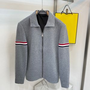 Top-Designer-Herbst/Winter-Kapuzen-Langarmjacke. Lässiger, modischer, lockerer Baumwoll-Kapuzenmantel mit Streifenmuster für Männer und Frauen