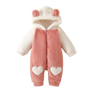 Rompers Beqeuewll Infant Baby Winter Fuzzy Jumpsuit Bear Earnowsuit Born Hooded Romper Warm Coat Long Sleeve Closure Romper 230925