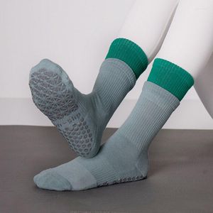 Athletic Socks Yoga Bomullshandduk Dot Silikon Non-Slip Women High Quality Pilates Grip Crew