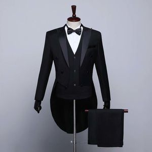 Ternos meninos cor sólida longo tailcoat terno três peças jaqueta colete calças 2023 crianças desempenho formal flor criança personalizado 230925