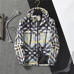 Designer Mens Jackets Coats parkas Hoodies Outerwear Windbreakers Fashion Men Women Hooded Coat Long Sleeves luxury Jacket With Striped diamond