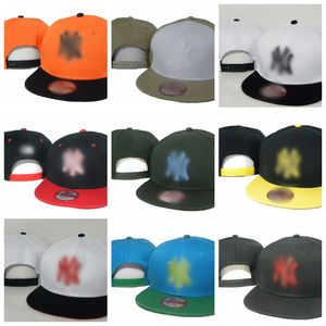 Çapraz Çiçek Tasarımcı Caps Beyzbol Kalpleri Snapbacks Mavi Siyah Şapkalar Yüksek Kaliteli Marka Cap Chrome Unisex Dış Mekan Ayarlanabilir Şapka Top Kapağı