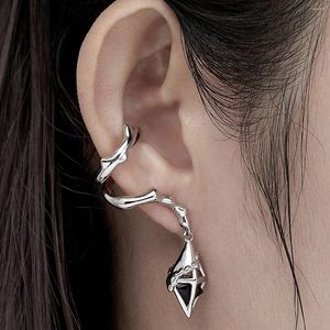 Backs Ohrringe Punk Hip Hop Einzigartige Fake Piercing Metall Ohrclips Schwarz Zirkon Kegel Nicht Piercing Manschette Für Frauen Schmuck Weihnachtsgeschenk