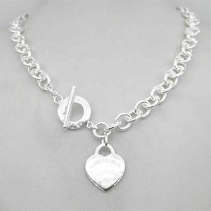 Design Women's Silver TF Style Necklace Pendant Chain Halsband S925 Sterling Silver Key Heart Love Egg Märke Pendant Charm NE343S