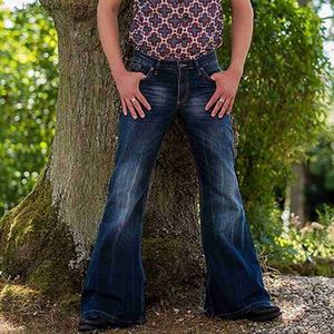 Męskie dżinsy 2023 Mężczyźni Flased Dżinsy Bootcut Nogawe Spodnie w trudnej sytuacji dżinsy nowe projektant punkowy styl denny dżinsowe spodnie T230925
