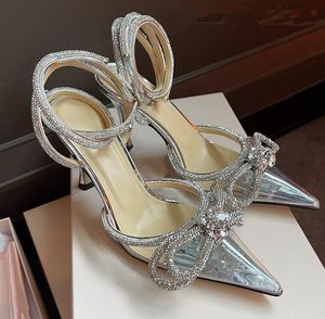 Mach mach law sapatos de salto alto cetim cetim filmes de vidro mulher mulher banqueto wedding tornozelo tiras de saltos altos sandálias de transparência de sapatos de cristal com caixa