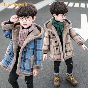 子供の服のウールコートボーイ秋の冬の冬の暖かい格子縞のジャケット長いフード付き服フリース厚いアウターウェアの子供オーバーコート231024