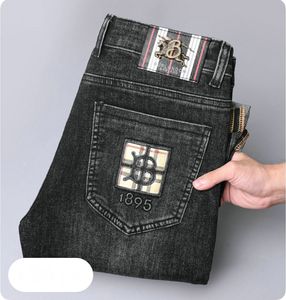 Nya jeansbyxor byxa herrbyxor bbicon stretch höst vinter nära passande jeans bomullslakor tvättade rak affär casual xw2099-00