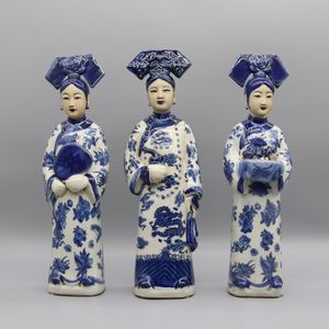 清王朝の中国の王女と皇后の陶磁器の置物、磁器の像、古代中国の女性、家の装飾