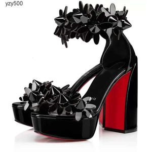 Summer Luxury Womens Daisy Spikes Sandals Shoes Soles High Heels Flower Strappy Square Heel Patent Calf Leather Lady Sa loubutinly christians red bottomed ZWYI