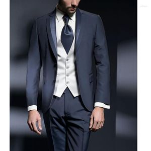 Mäns kostymer Män för bröllop 2023 Terno Elegant Formal Blazer Hombre Costume White Vest Navy Blue Jacket Pants Three Piece Slim Fit