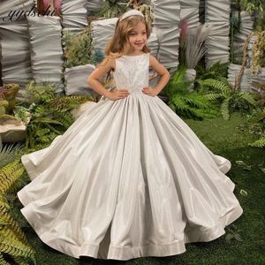 Luxury Silver Sleeveless Flower Girl Dresses For Wedding 2023 Princess Glitter Sequined Pageant First Communion Glows With Bow237N