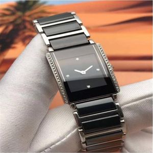 Toppkvalitetsföretag Watch for Woman Black Ceramic Watches Quartz Movement Fashion Lady Wristwatch RD32270i