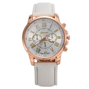 새로운 가죽 밴드 시계 여성 크리스마스 선물 쿼츠를위한 푸 손목 시계 시계 watch watch 0013306h