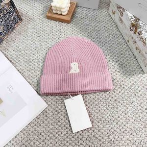 Luxury beanies knitted hat designer Winter Bean men and women Fashion design cable knit cap cashmere letter jacquard unisex warm caps