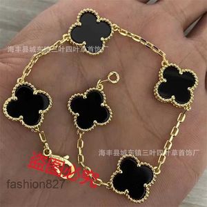 Luxury Designer Link Chain Armband Four-Leaf Cleef Clover Womens Fashion 18K Gold Armets smycken U6 16XW9 10