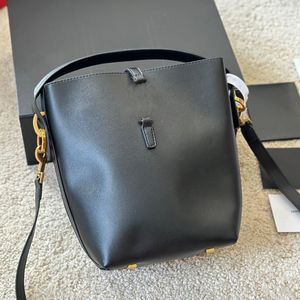 luxury handbag designer crossbody bag LE37 shoulder bags soft cowhide leather black purse womens cream handbags underarm hobo purses card holder cross body clutch