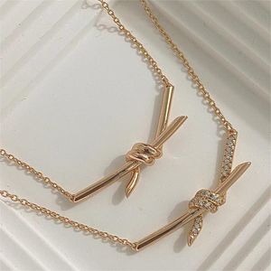 s925 sterling silver plated sweet knot designer pendant necklace 18K gold cross chain choker shining bling diamond necklaces wedding party jewelry