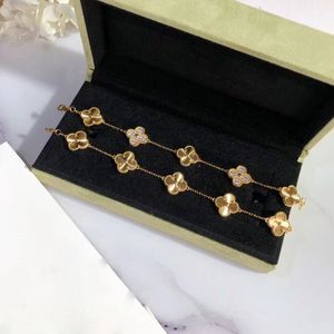 Love Clover Designer Charm Bracelet Girls 18K Gold Laser Sweet 5 Flowers Leaf Link Chain 15mm Luxury Elegant Bangle Bracelets Jewelry