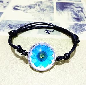 Braccialetti di collegamento 24 pz/lotto (12 modelli misti) Fiori secchi Margherite Cabochon in vetro rotondo Bracciale in pelle di cartone animato per ragazze