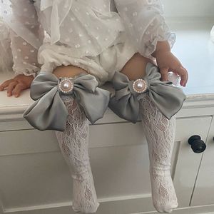 Leggings Tights 2st 0-6 års Rhinestone Children Royal Knee High Fishnet Socks Baby Girls Toddler Bowknot In Tube Socks Kid Hollow Out Sock Sox 230926