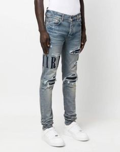 Jeans masculinos Serif Logo Stretch Cotton Denim Slim Angustiante Fading Angustiado Skinny Rasgado Destruído Moto Biker Calças